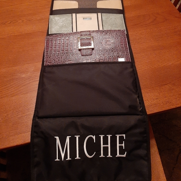 Hanging organizer for Miche purse covers - Main Image